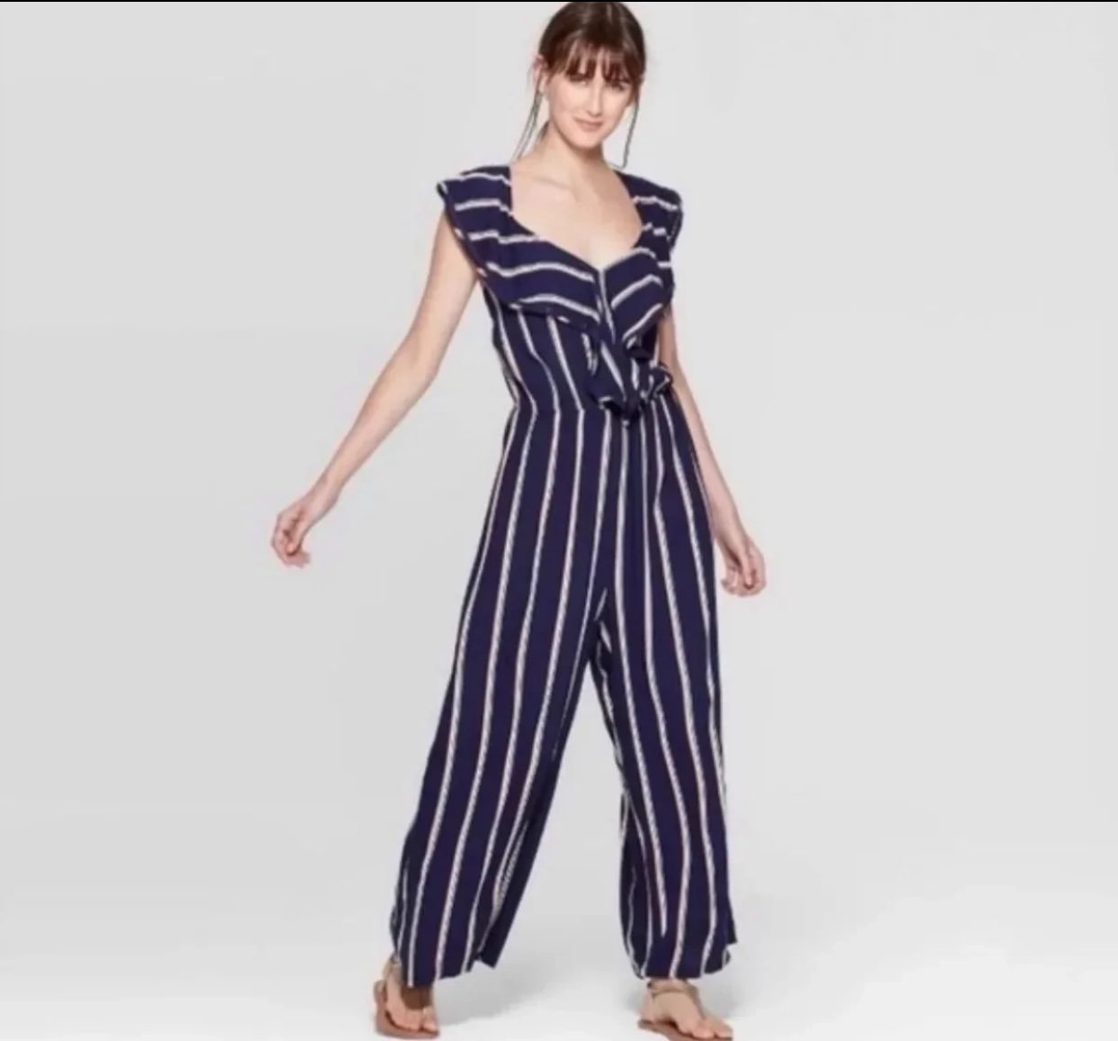 AKIRA Womens Vertical Stripes Smocked Bodice Cropped Wide Leg Culotte Jumpsuit Playsuit AKIRA Womens Vertical Stripes Smocked Bodice Cropped Wide Leg Culotte Jumpsuit Playsuit